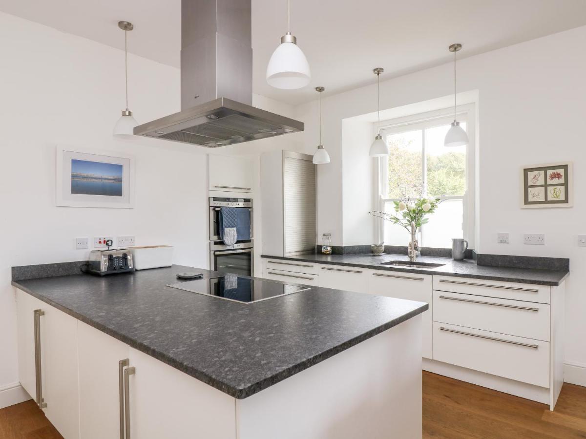 The Upper Deck Apartment Penzance Bagian luar foto