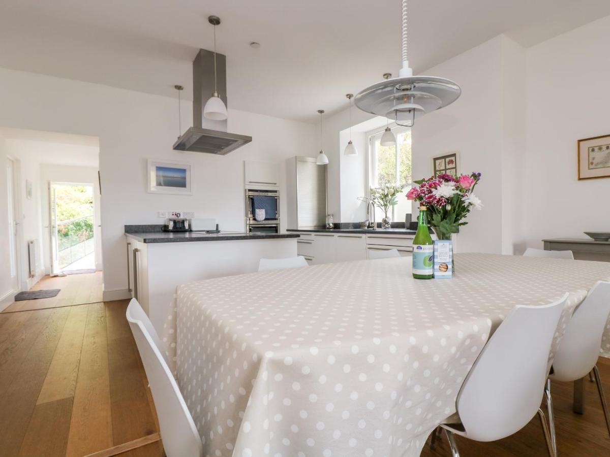 The Upper Deck Apartment Penzance Bagian luar foto